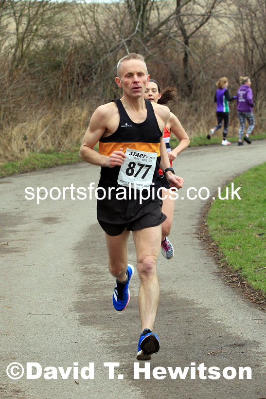 Senior women and veteran women and men over-50s NECAA Road Relay Champs., Hetton Lyons Park, Hetton le Hole, County Durham. Photo: David T. Hewitson/Sports for All Pics